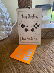 Gamer gift card holder
