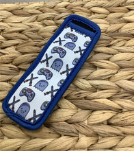 Load image into Gallery viewer, Pattern Ice Pole Holders