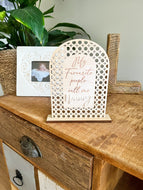 Rattan mum frame